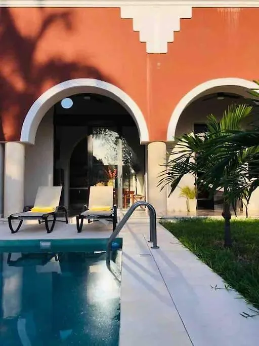 Casa Valentina: Lovely House In Downtown Mérida Dom wakacyjny